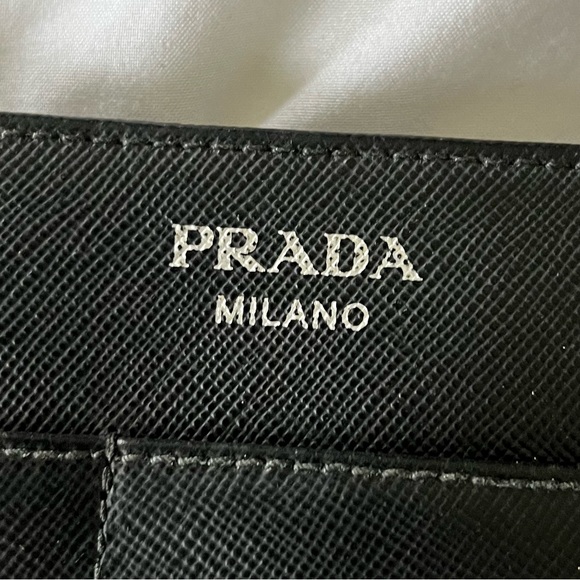 Rare Prada Employee Crossbody - Picture 5 of 7